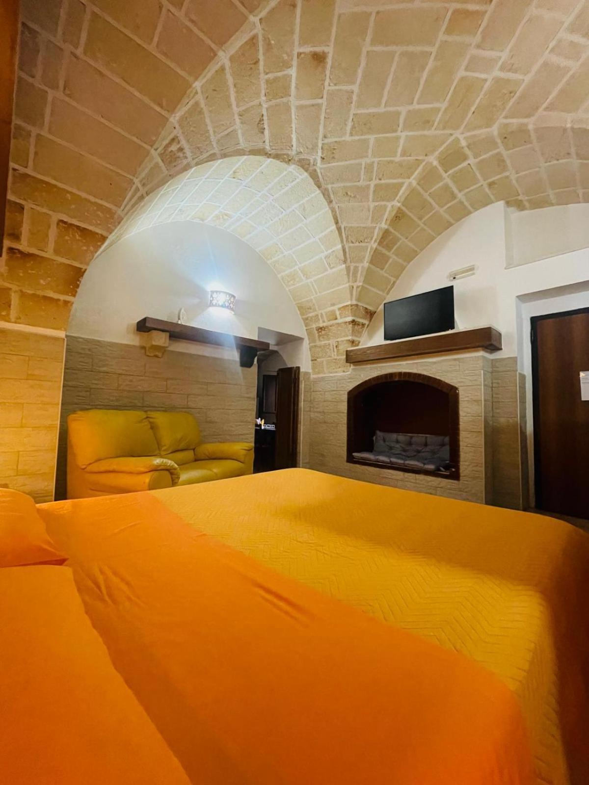 Pupillo Casa Vacanza Villa Francavilla Fontana Buitenkant foto